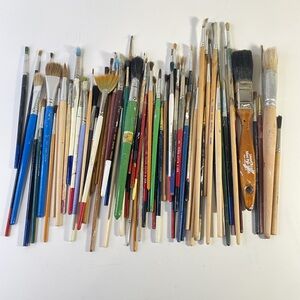 Assorted Vintage and Modern Artists Paint Brushes Large Lot